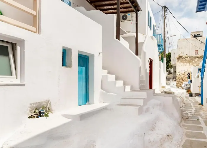 Elenitas In Apartment *