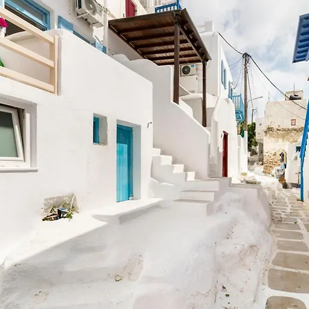 Elenitas In Appartement *