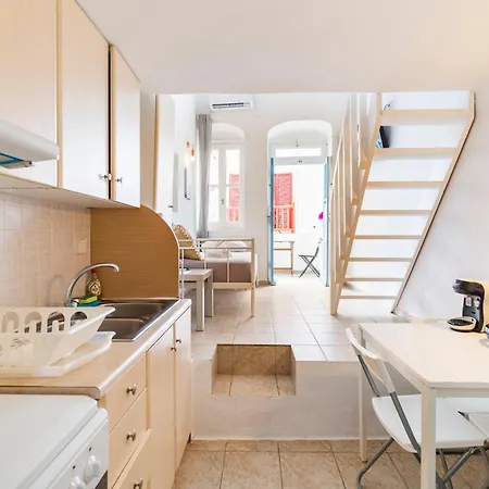 Elenitas In * Mykonos Town